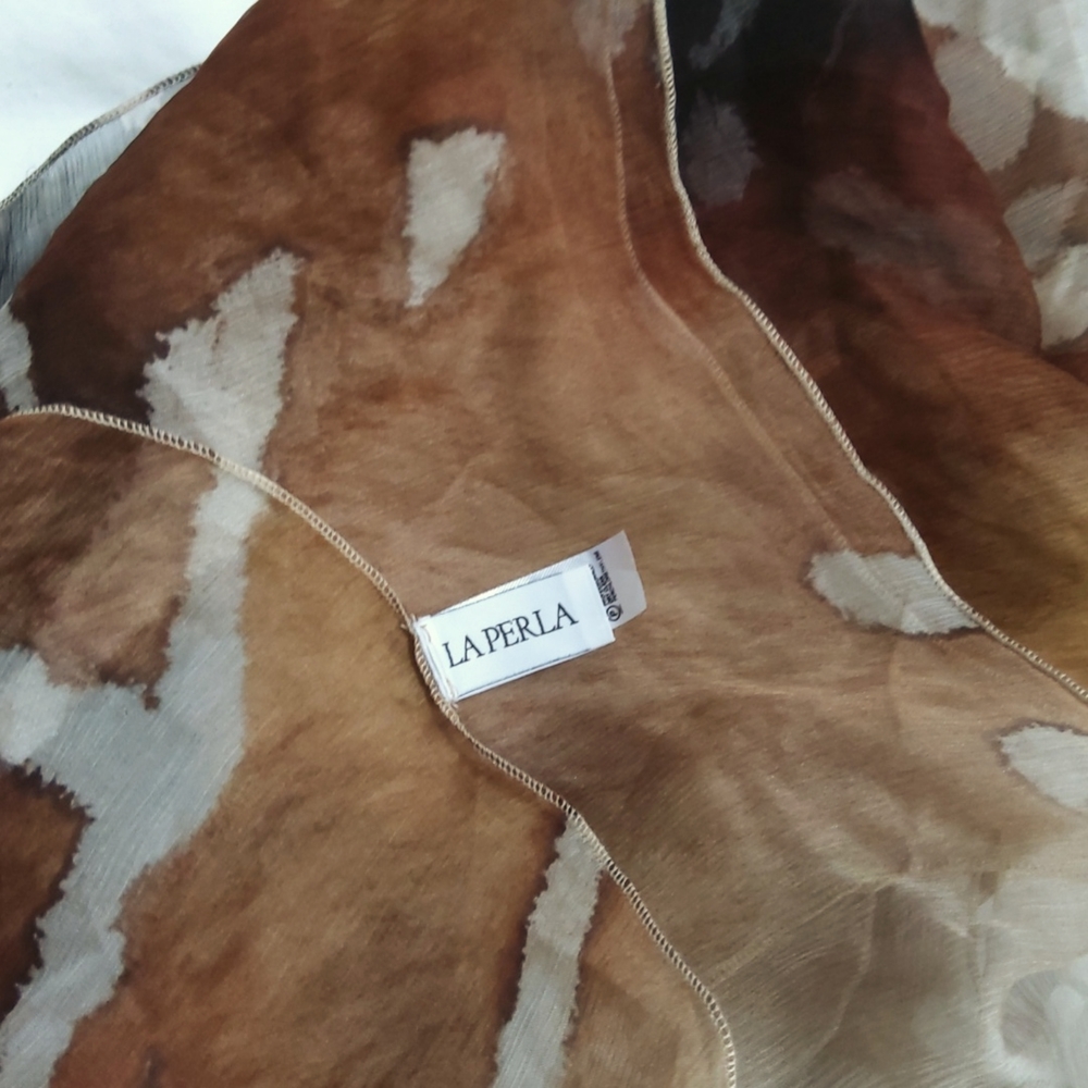 LA PERLA💥Nwot💥Large Silk Animal Print Scarf/Wrap